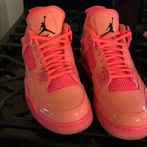 Women’s AirJordan hot punch 4